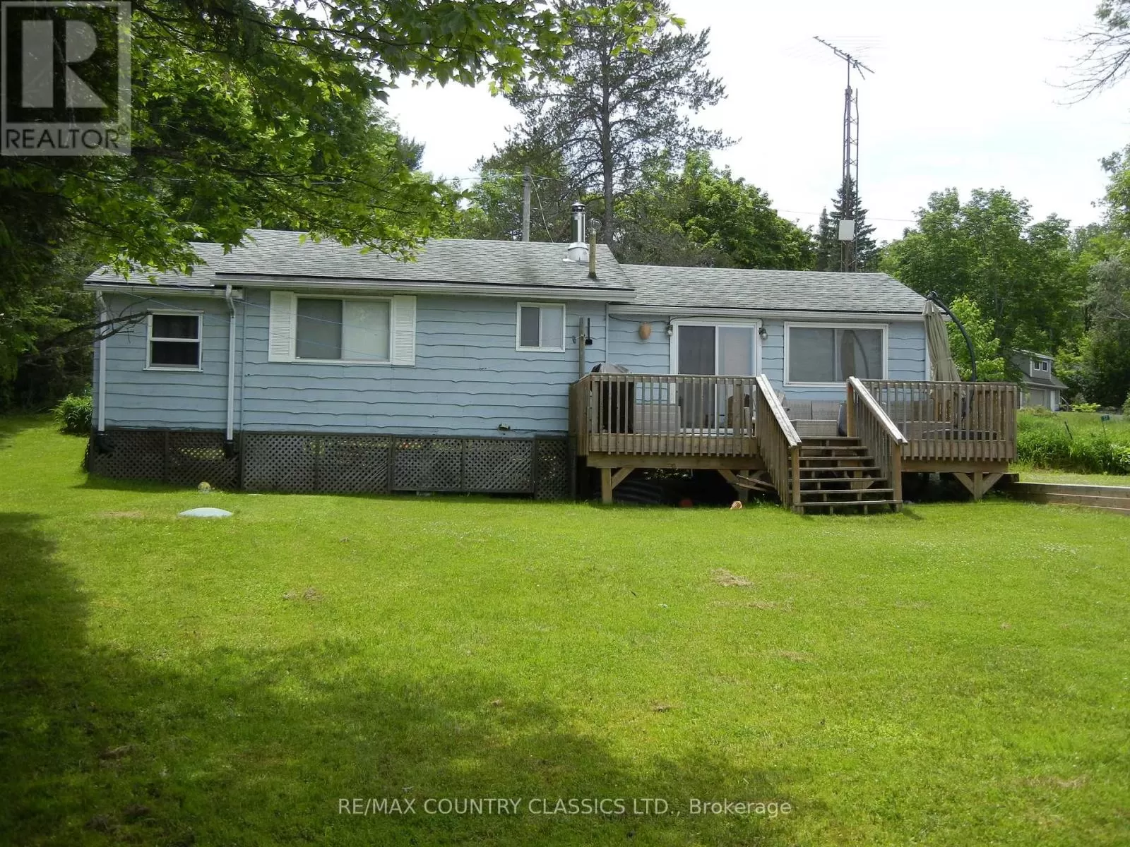 House for rent: 37 Goldfinch Lane, North Kawartha, Ontario K0L 1A0