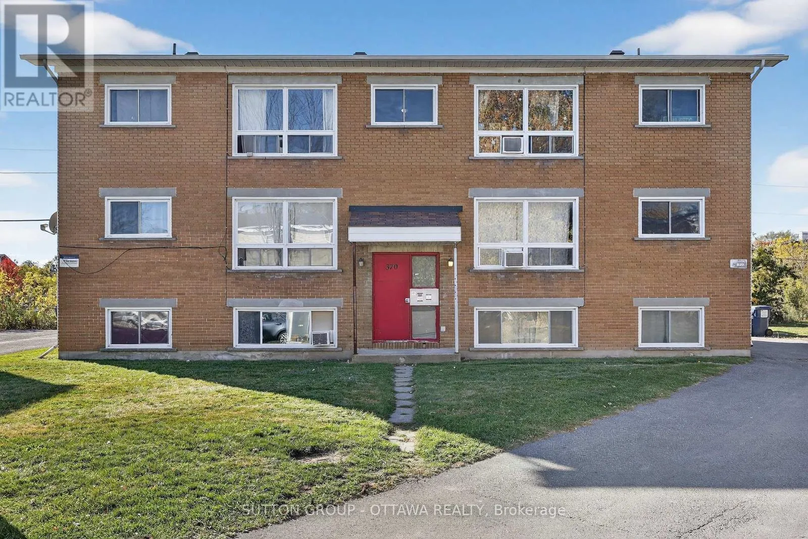 Other for rent: 370 Belisle Street, Ottawa, Ontario K1L 6V2