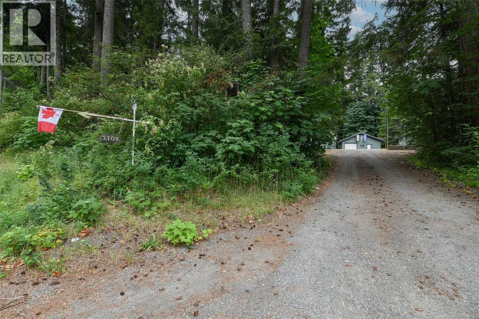 Manufactured Home for rent: 3701 Island Hwy S, Courtenay, British Columbia V9N 9T4