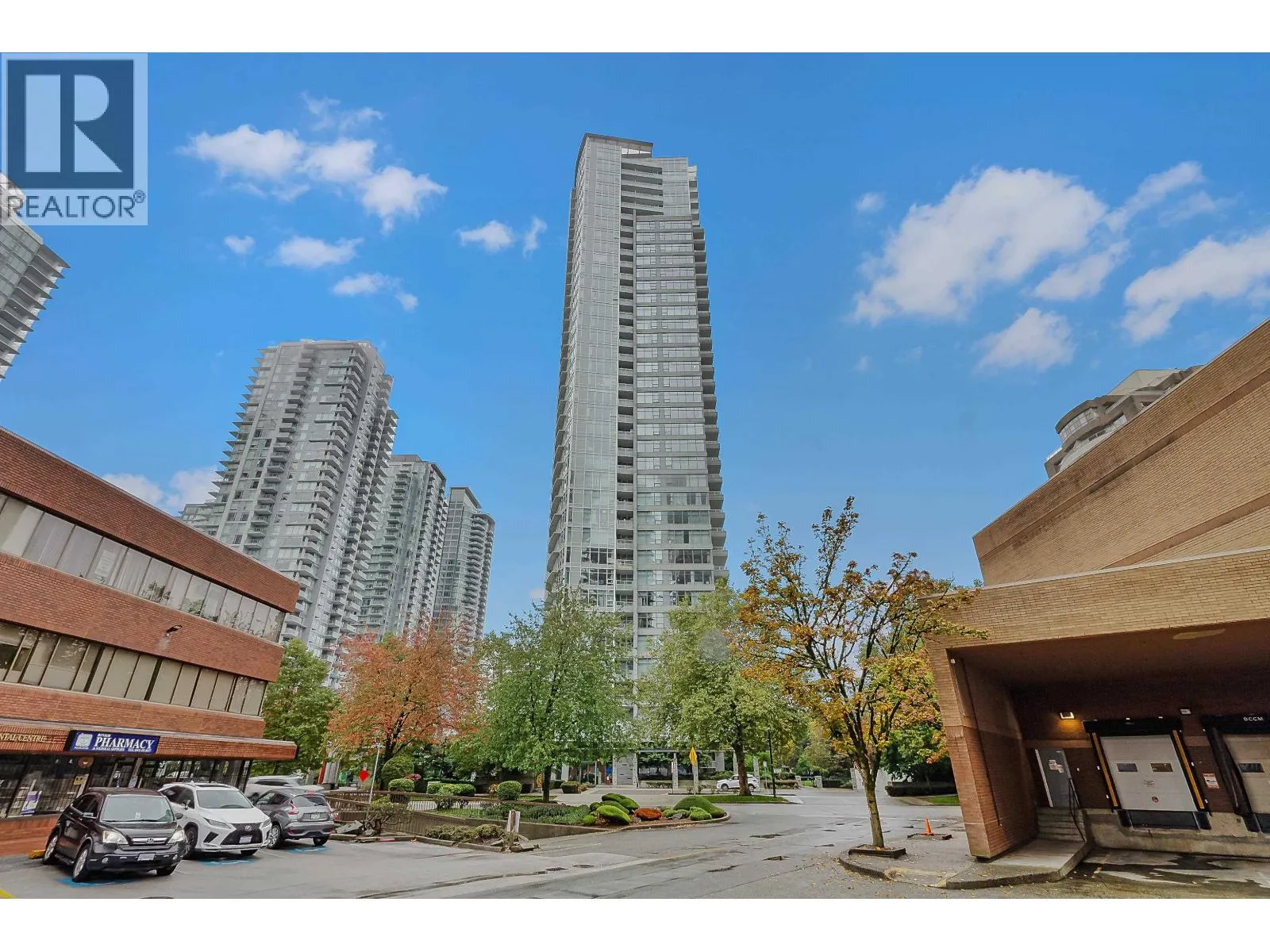 Apartment for rent: 3702 4880 Bennett Street, Burnaby, British Columbia V5H 0C1