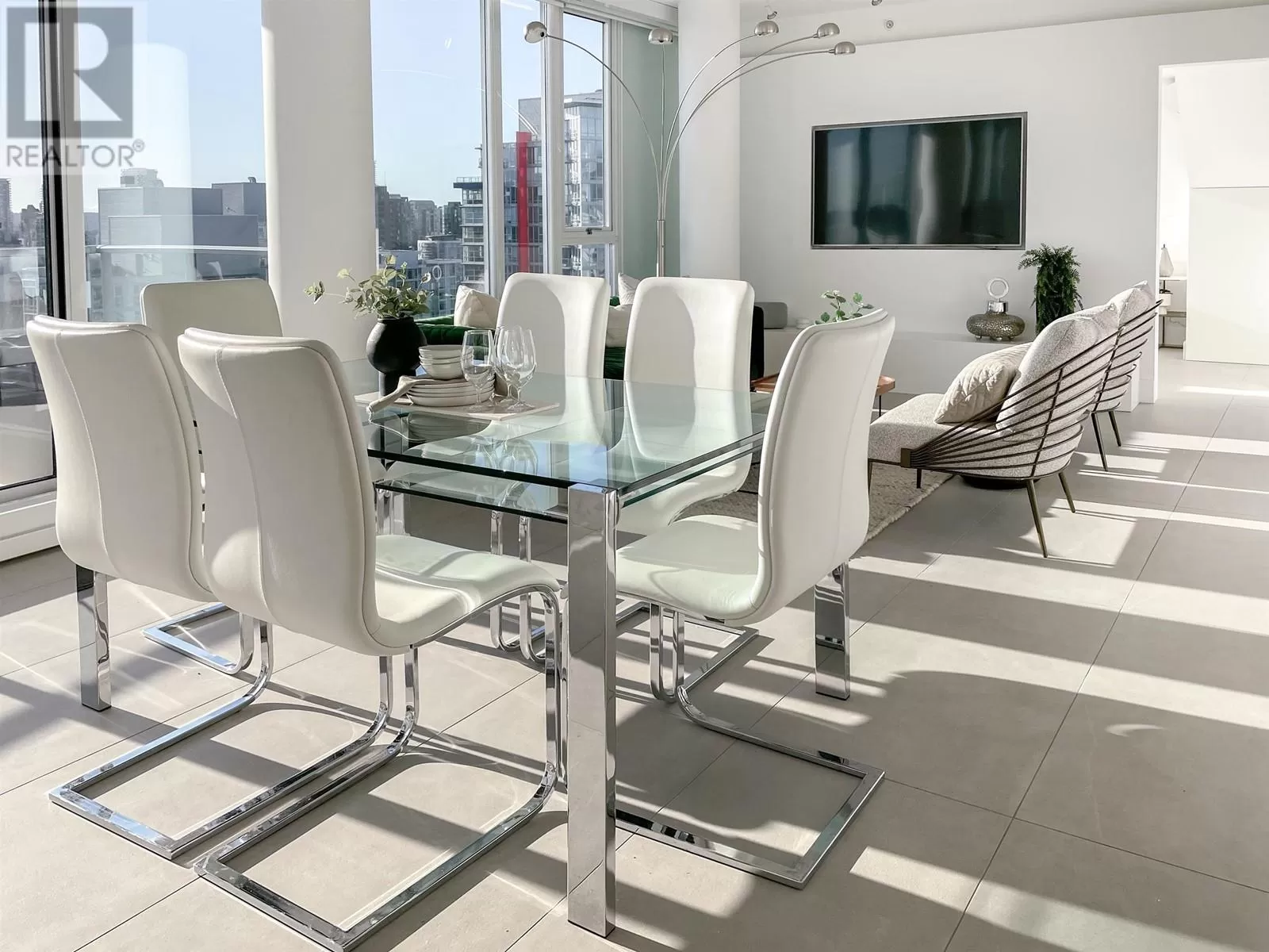 Apartment for rent: 3703 689 Abbott Street, Vancouver, British Columbia V6B 0J2