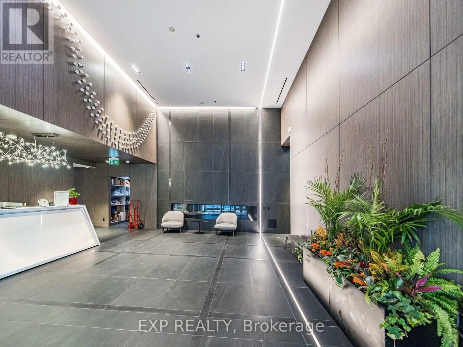 Apartment for rent: 3708 - 181 Dundas Street E, Toronto, Ontario M5A 0N5