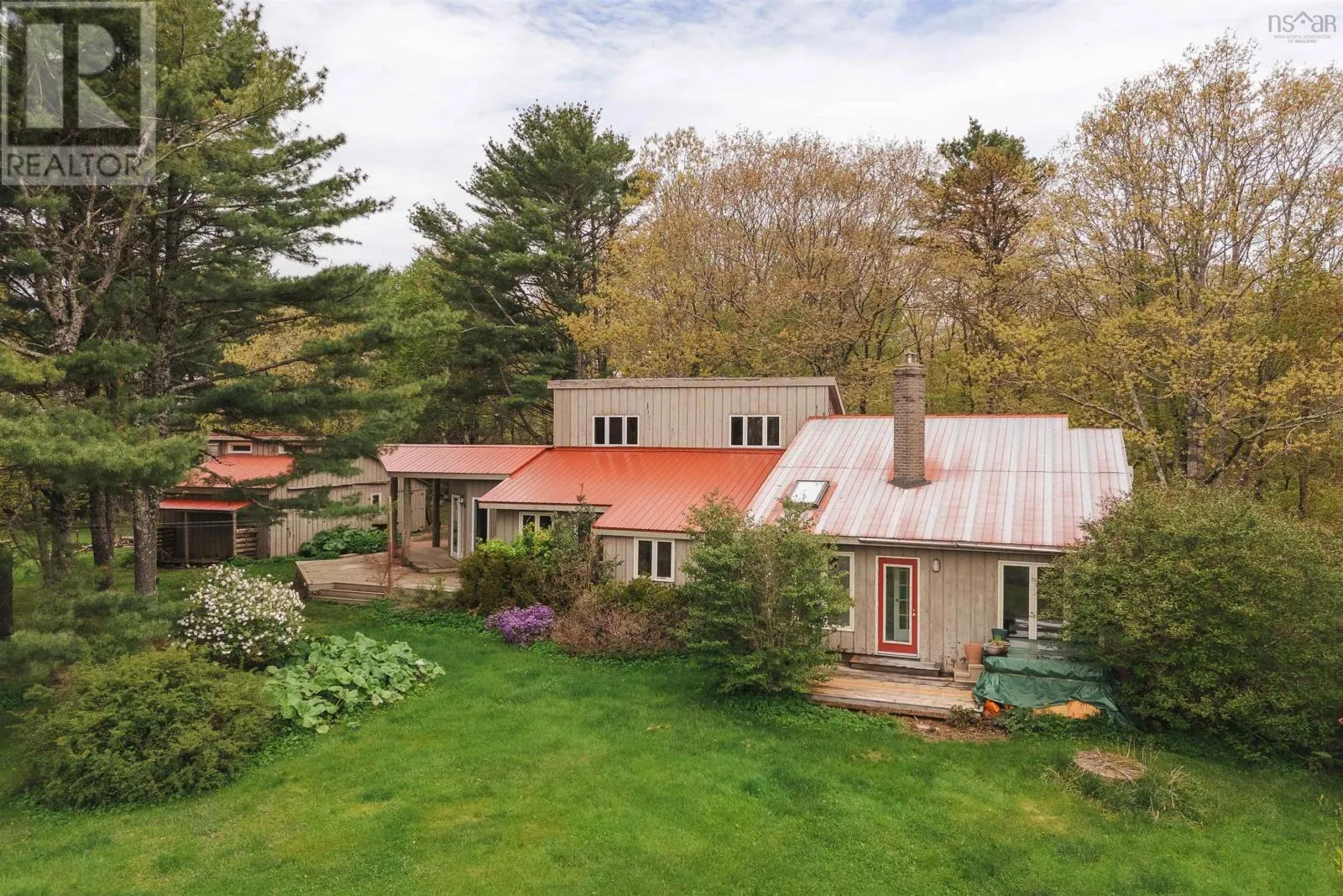 House for rent: 371 Lacey Mines Road, Chester Basin, Nova Scotia B0J 1K0