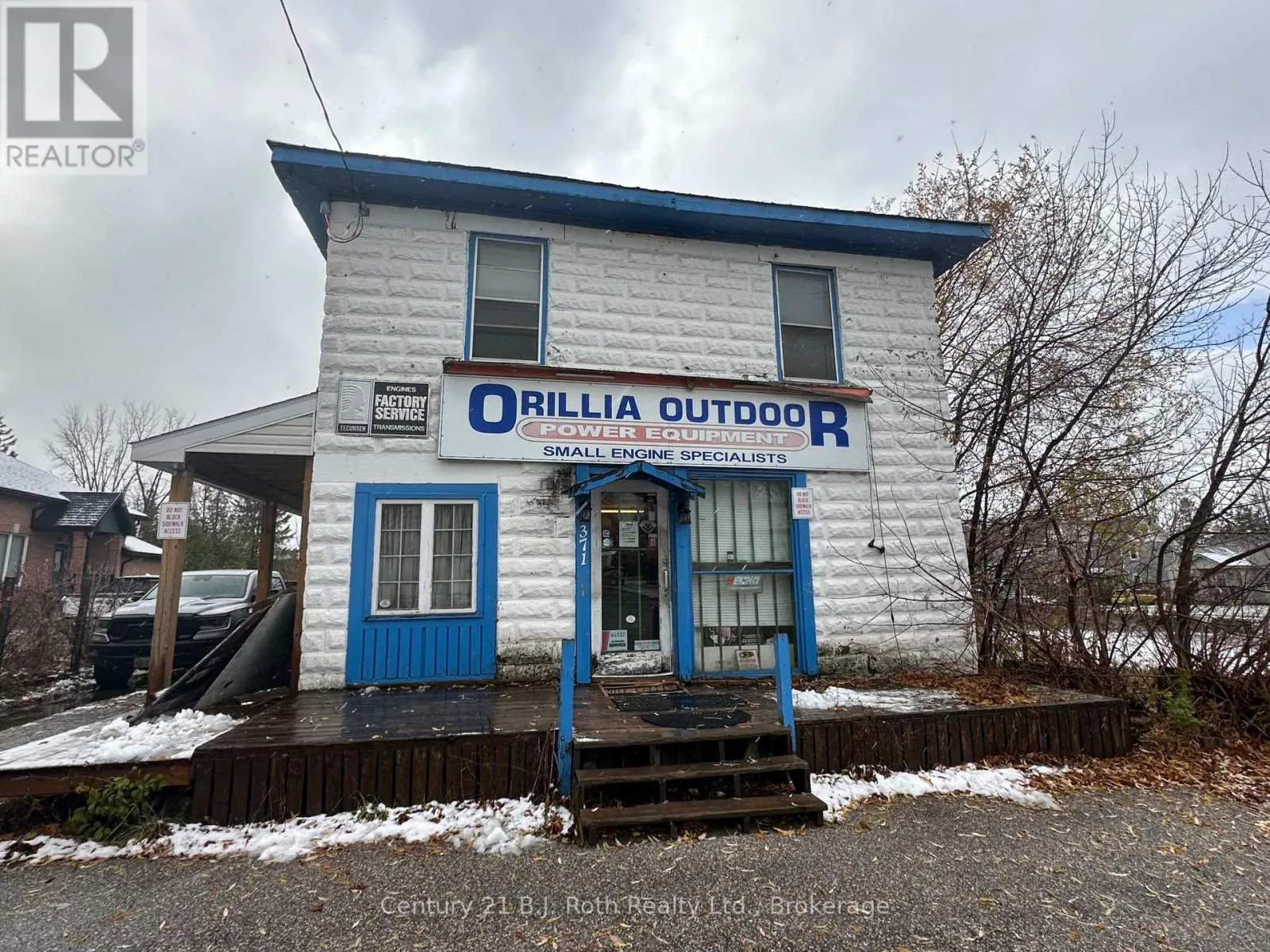 Residential Commercial Mix for rent: 371 West Street N, Orillia, Ontario L3V 5E5