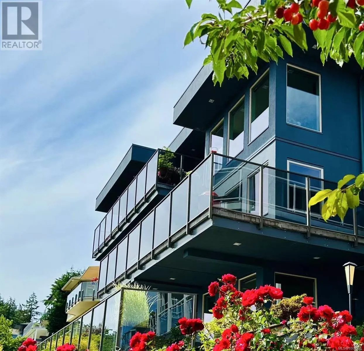 House for rent: 3716 Belaire Dr, Nanaimo, British Columbia V9T 5A1