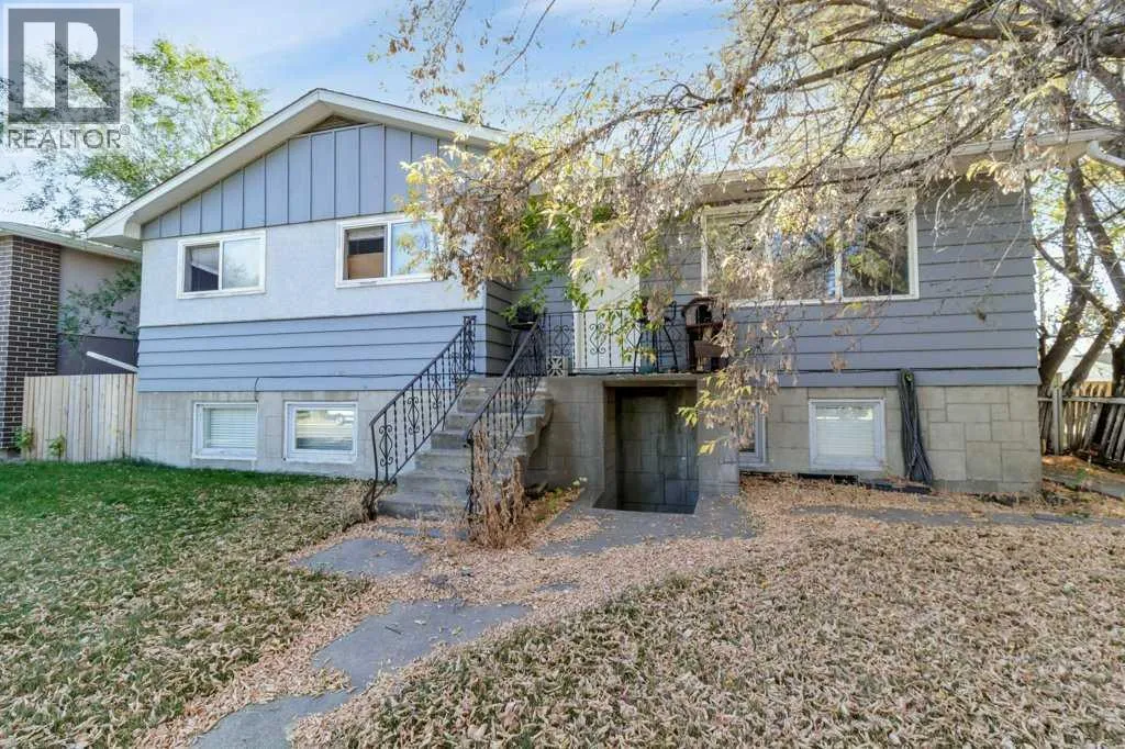 House for rent: 3719 50 Street, Red Deer, Alberta T2P 1E2