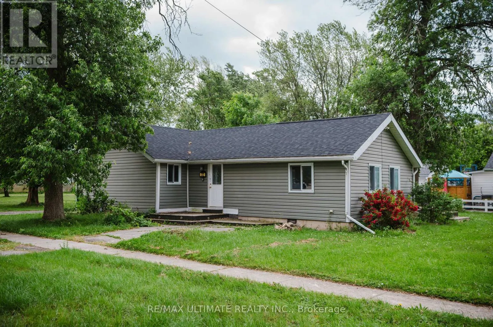 House for rent: 372 Helen Street, Fort Erie, Ontario L0S 1B0