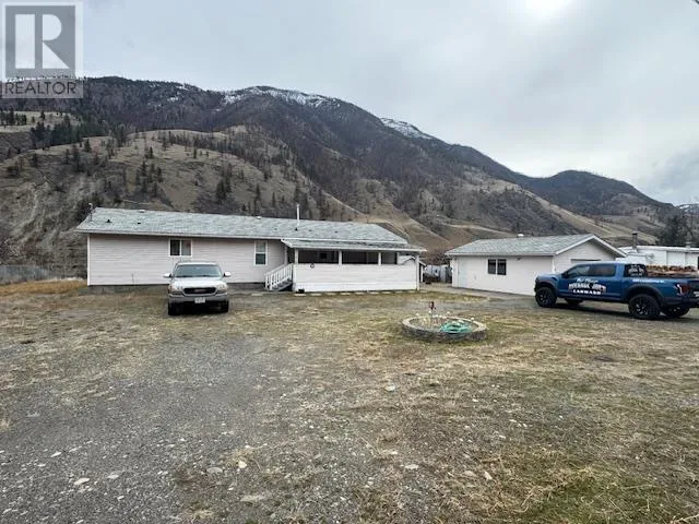 House for rent: 3728 Riverview Avenue, Ashcroft, British Columbia V0K 2L0