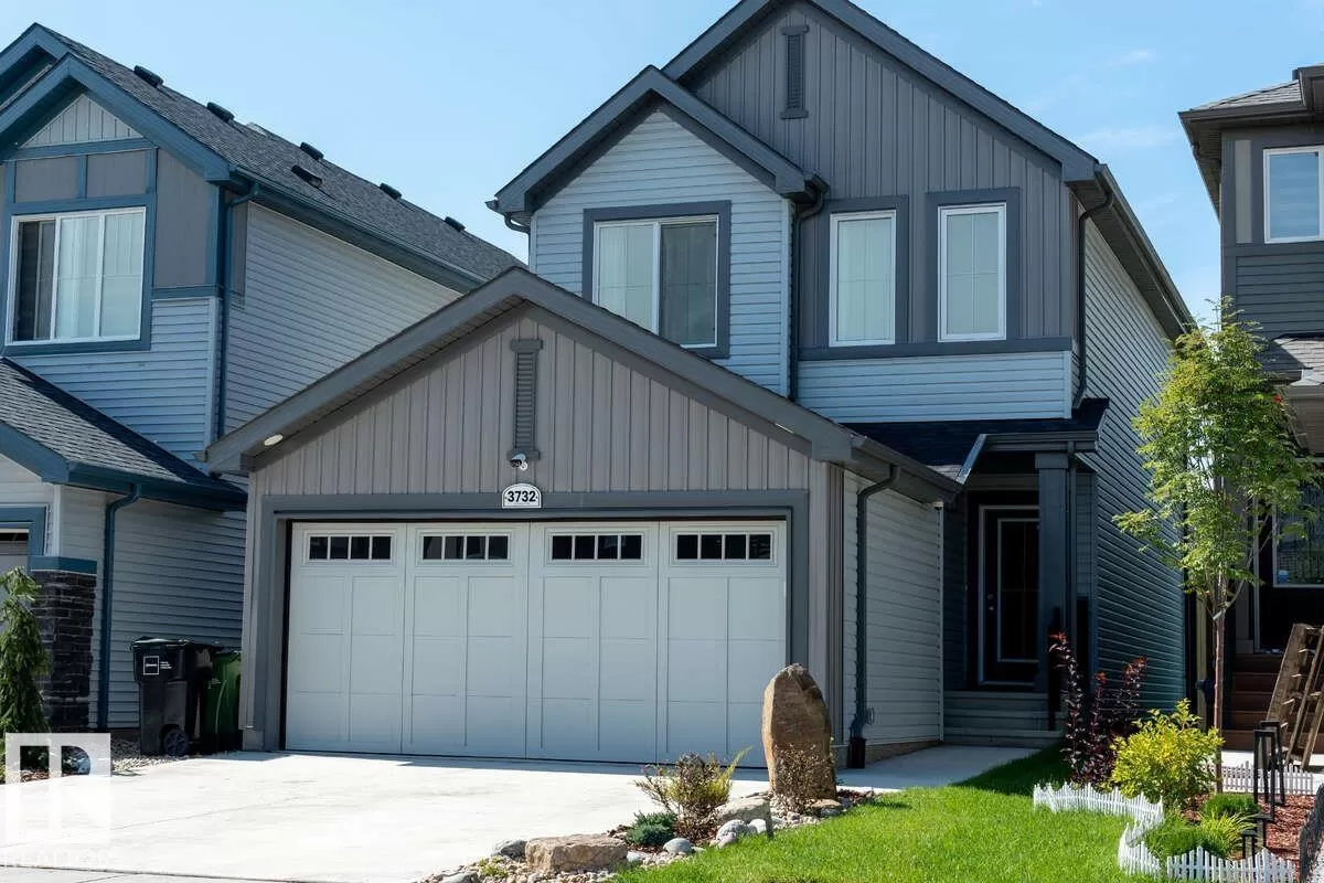 House for rent: 3732 214 St Nw, Edmonton, Alberta T6M 1S4