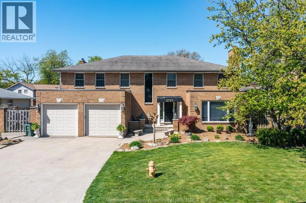 House for rent: 3737 Huntington Avenue, Windsor, Ontario N9E 3N4