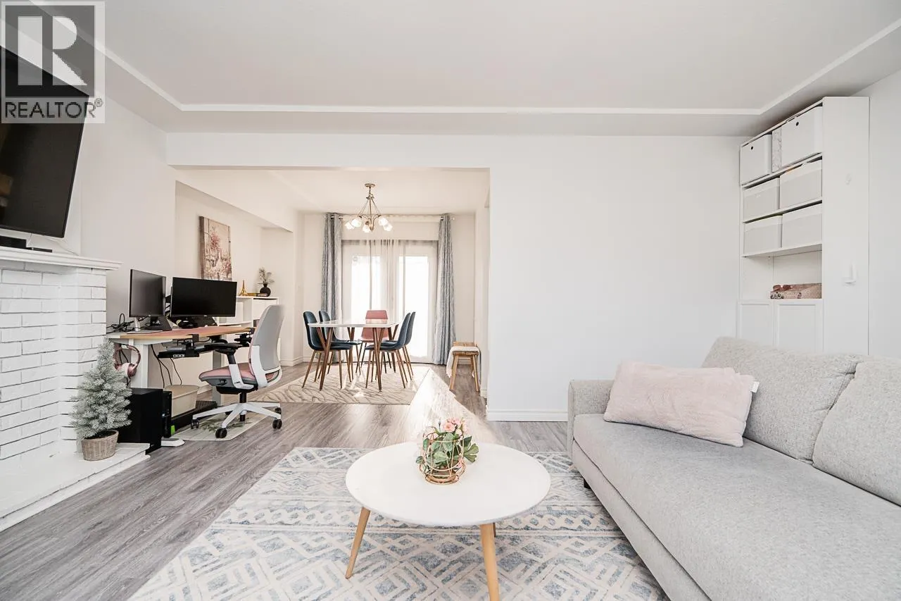 House for rent: 3738 Forest Street, Burnaby, British Columbia V5G 1W6