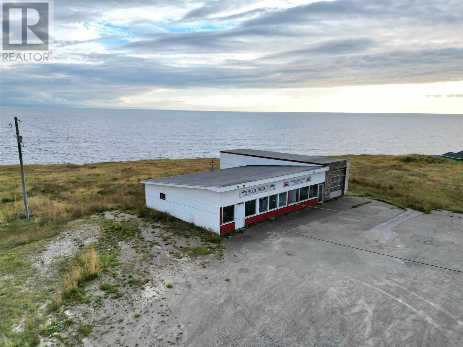 Special Purpose for rent: 37-39 Felix Cove Drive, Felix Cove, Newfoundland & Labrador A0N 1T0