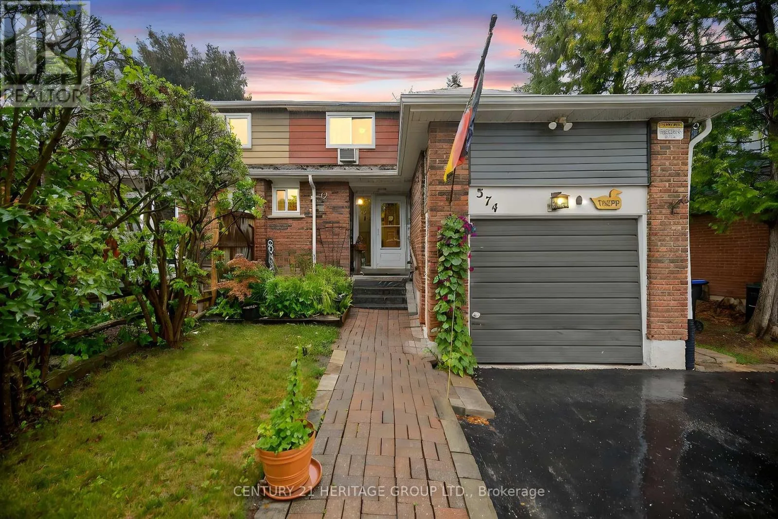 House for rent: 374 Maplegrove Avenue, Bradford West Gwillimbury, Ontario L3Z 1V7