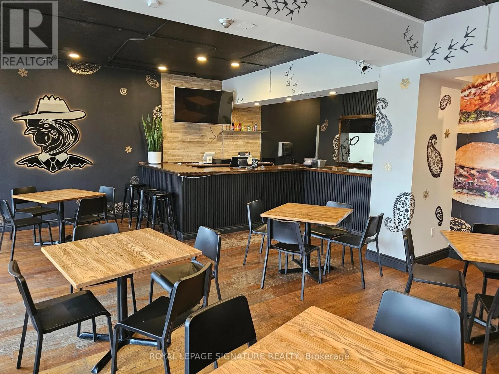 3747 Lake Shore Boulevard W, Toronto, Ontario M8W 1P9