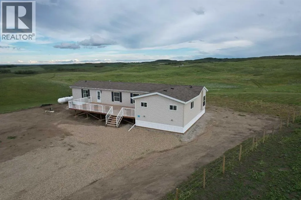 Manufactured Home for rent: 37479 Range Road 260, Rural Red Deer County, Alberta T0M 1S0