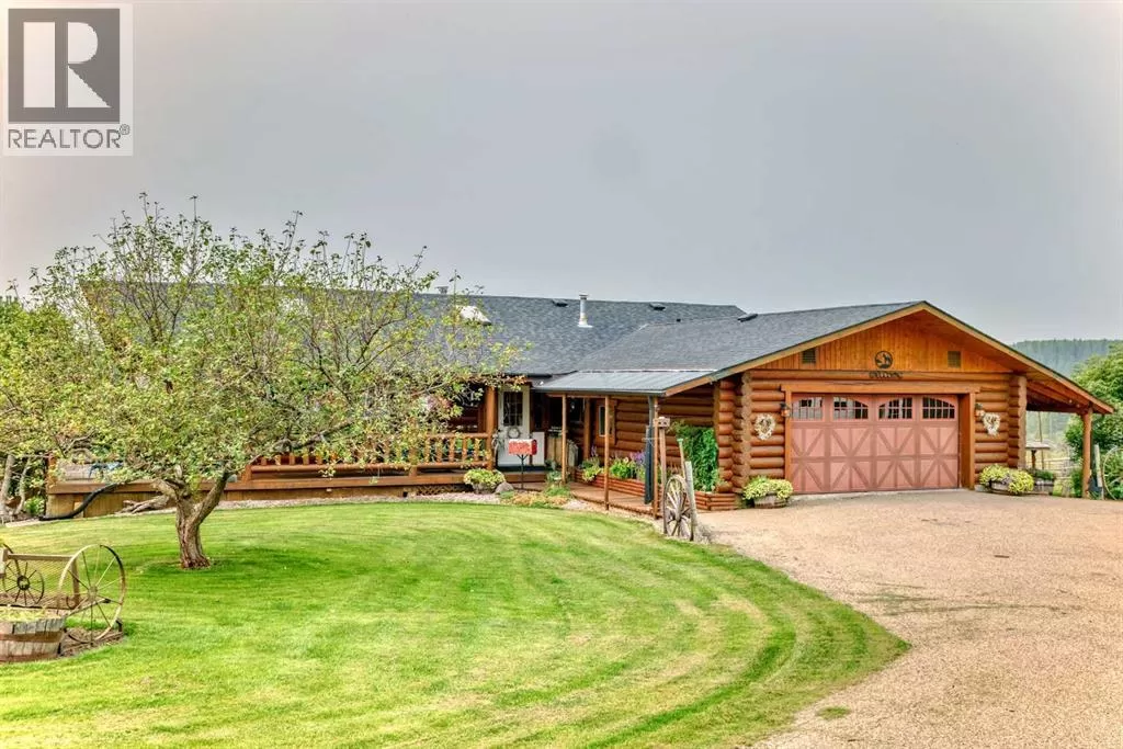 House for rent: 375044 Rr 64, Rural Clearwater County, Alberta T4T 2A3