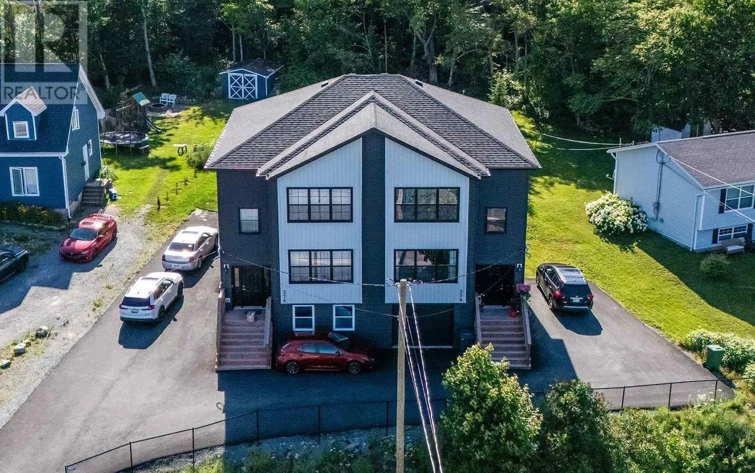 Triplex for rent: 376 Beaver Bank Road, Beaver Bank, Nova Scotia B4E 1K4