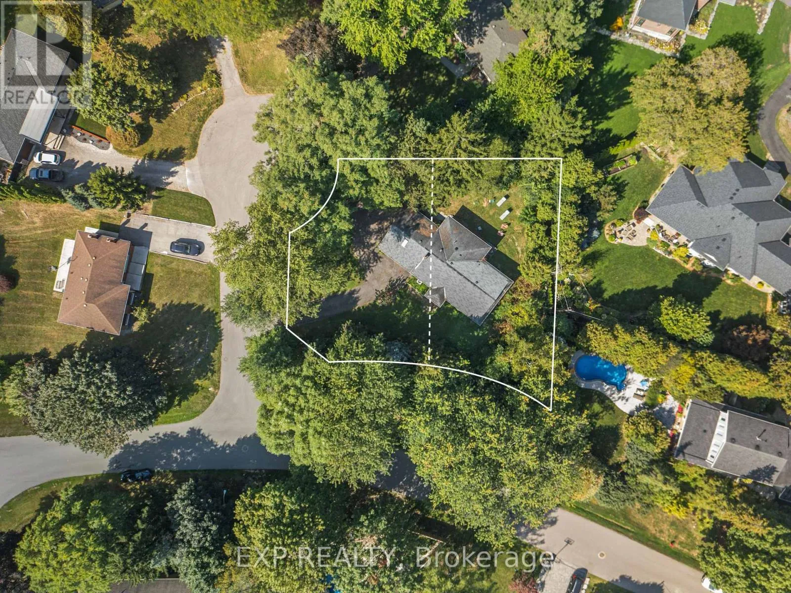 House for rent: 376 Philip Place, Hamilton, Ontario L9G 3G8