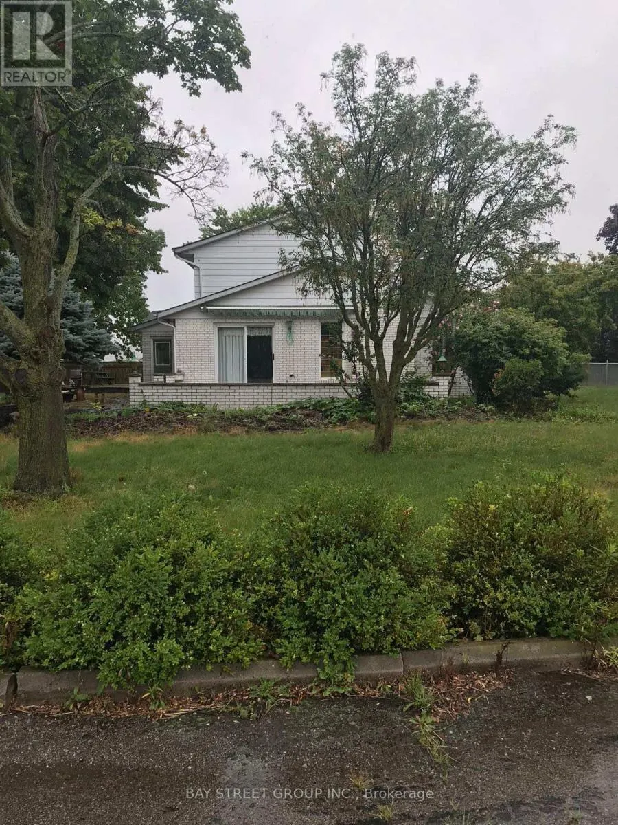 House for rent: 376 Read Road, St. Catharines, Ontario L2R 7K6