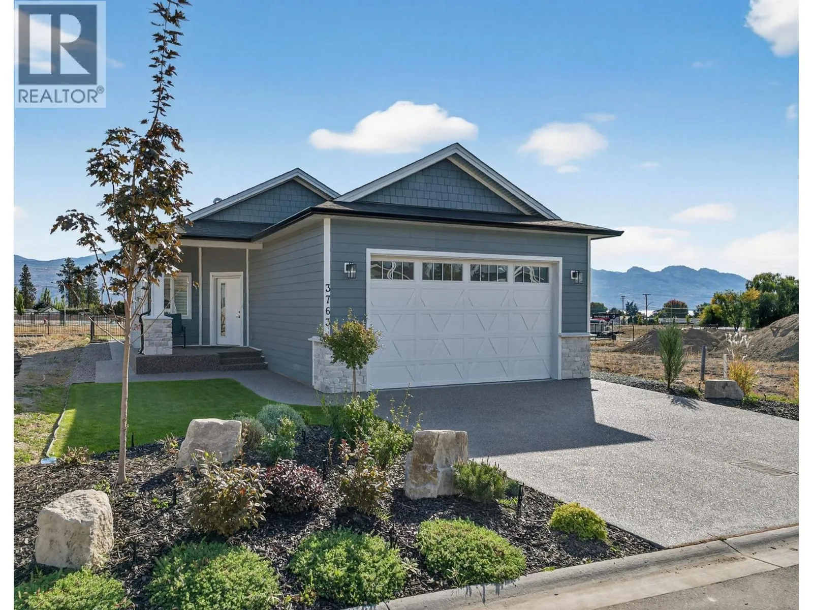 Manufactured Home for rent: 3763 St. James Drive, West Kelowna, British Columbia V4T 0G3