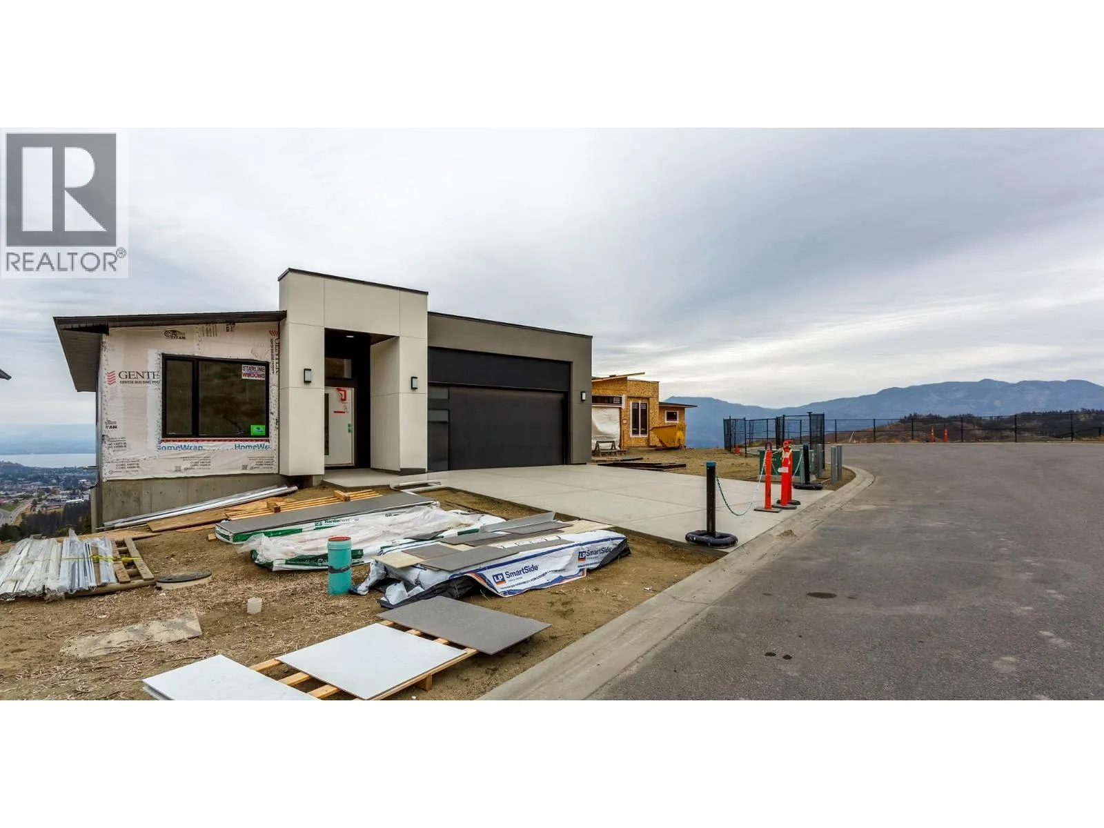 House for rent: 3765 Davidson Court Lot# Trails 74, West Kelowna, British Columbia V4T 0B1