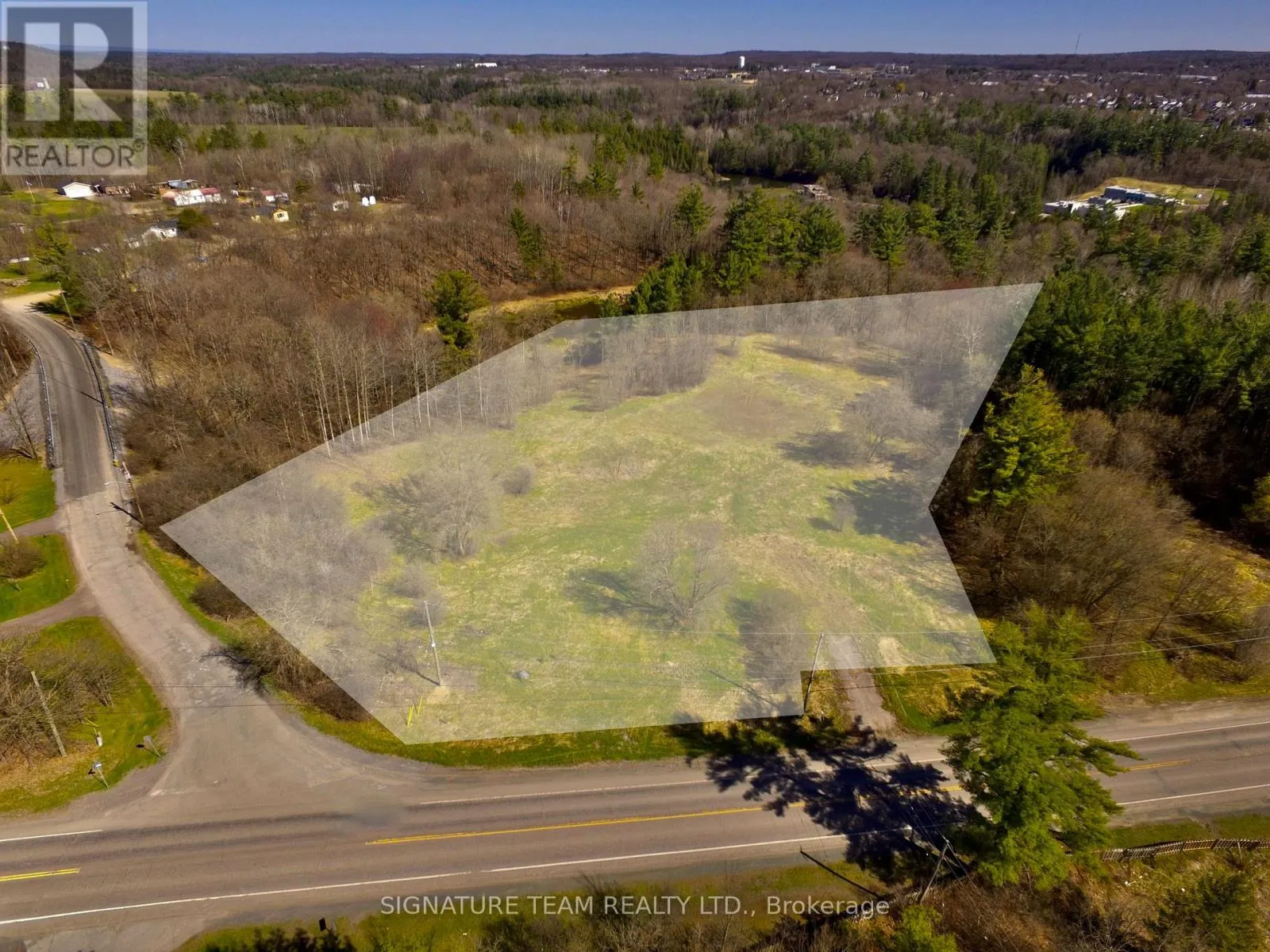 377 Bruce Street, Renfrew, Ontario K7V 3Z8