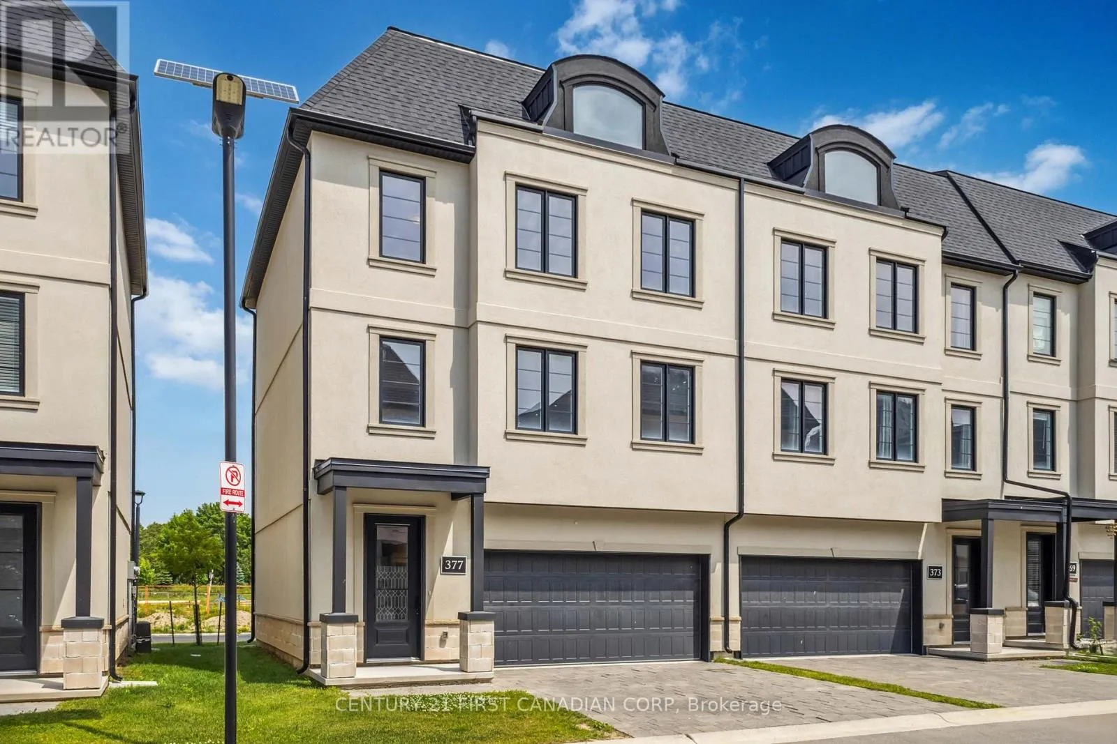 377 Callaway Road, London North, Ontario N6G 2N1