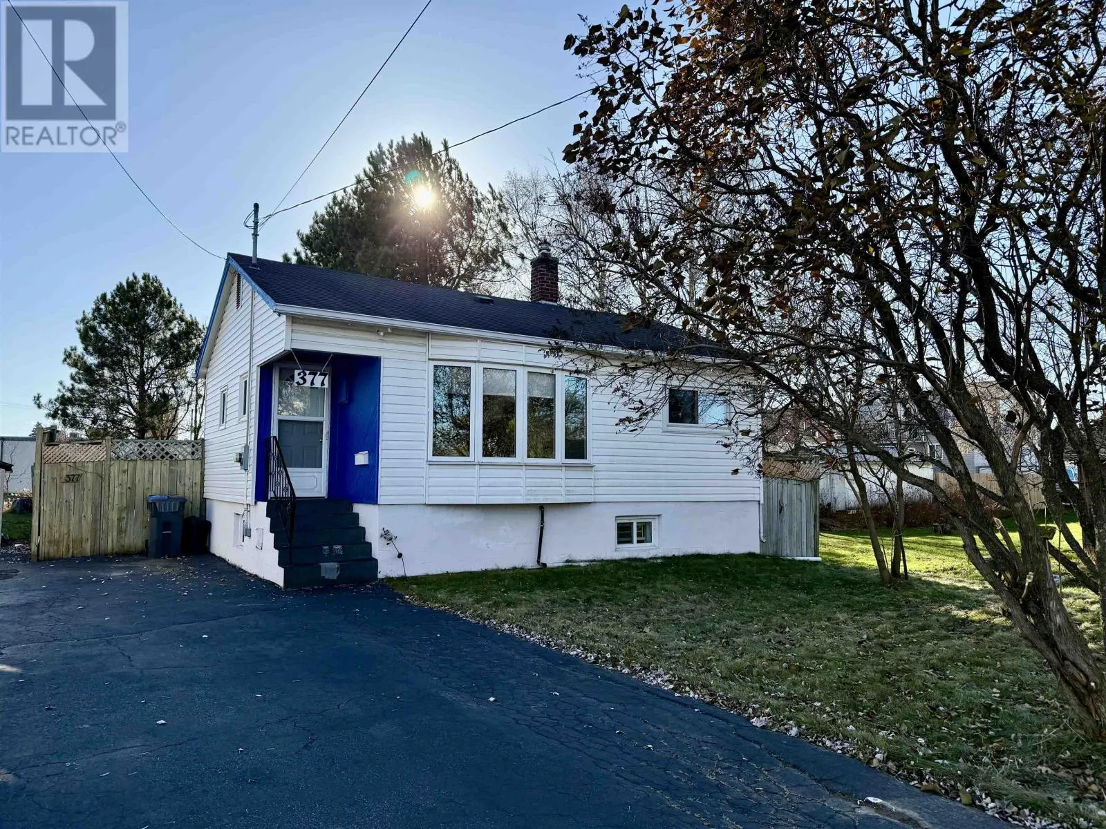 377 Inchiquin St, Thunder Bay, Ontario P7B 2L5