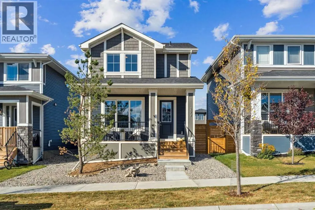 House for rent: 377 Sundown Road, Cochrane, Alberta T4C 2A6