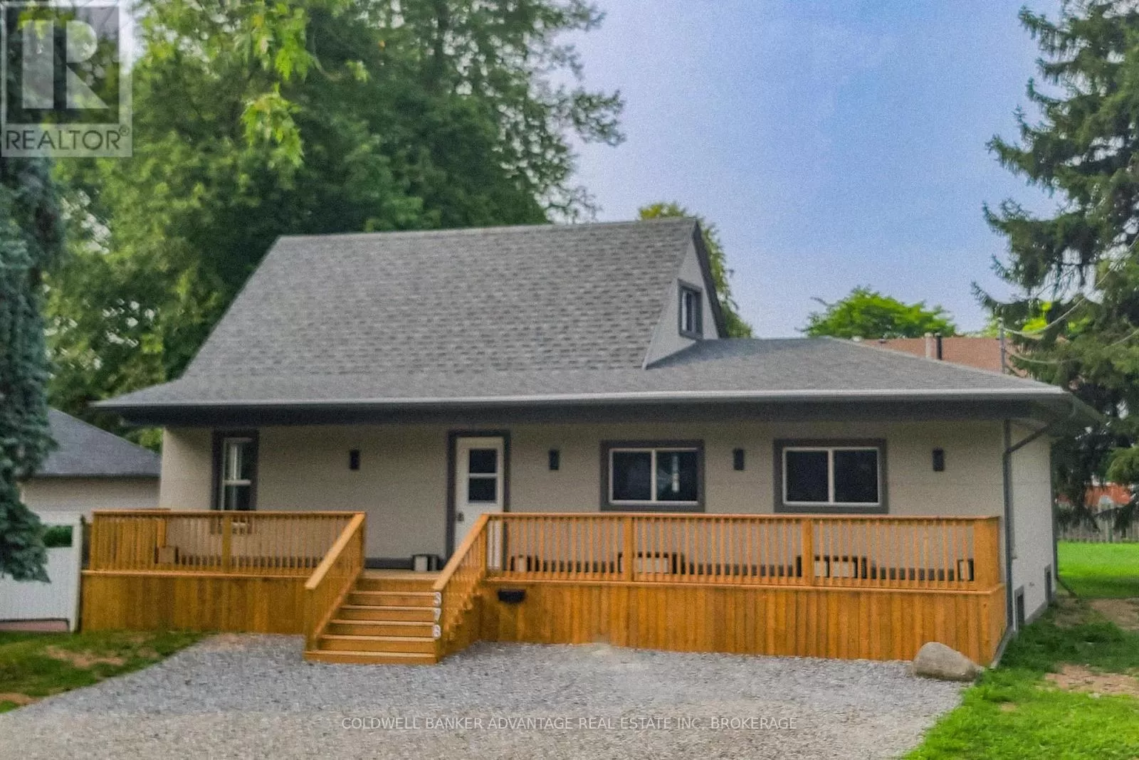 House for rent: 378 Thorold Road, Welland, Ontario L3C 3W6