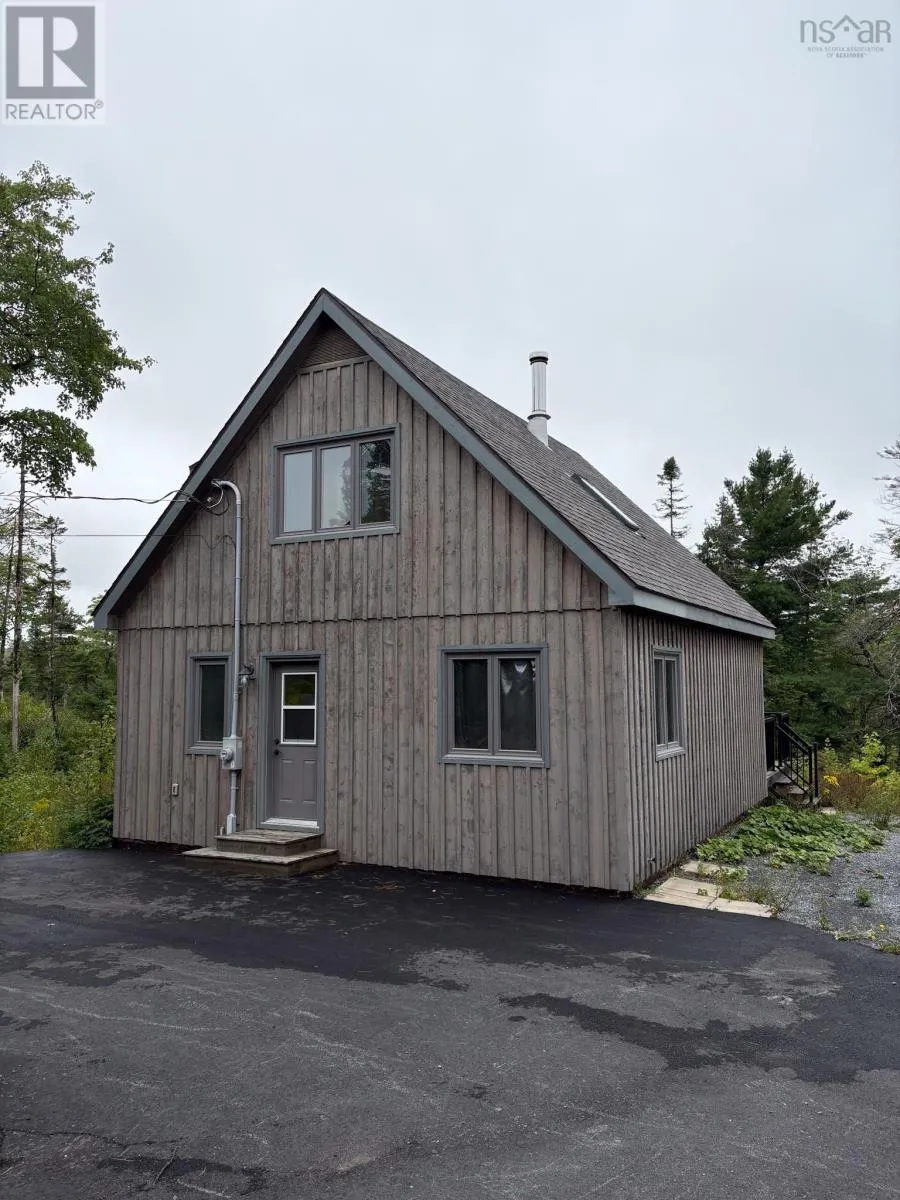38 274 Heritage Way, East Uniacke, Nova Scotia B0N 1Z0