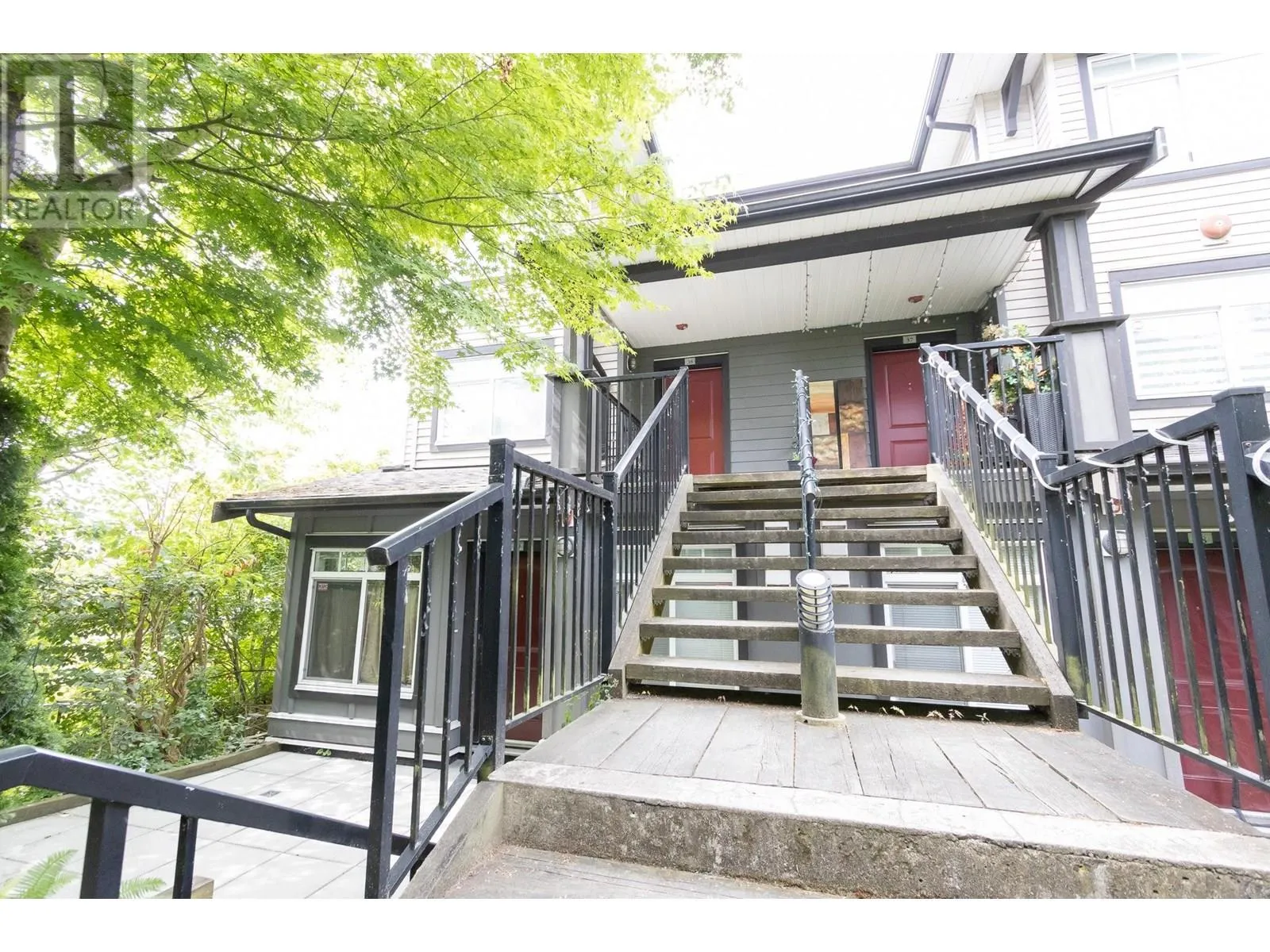 Row / Townhouse for rent: 38 7428 14th Avenue, Burnaby, British Columbia V3N 0C2