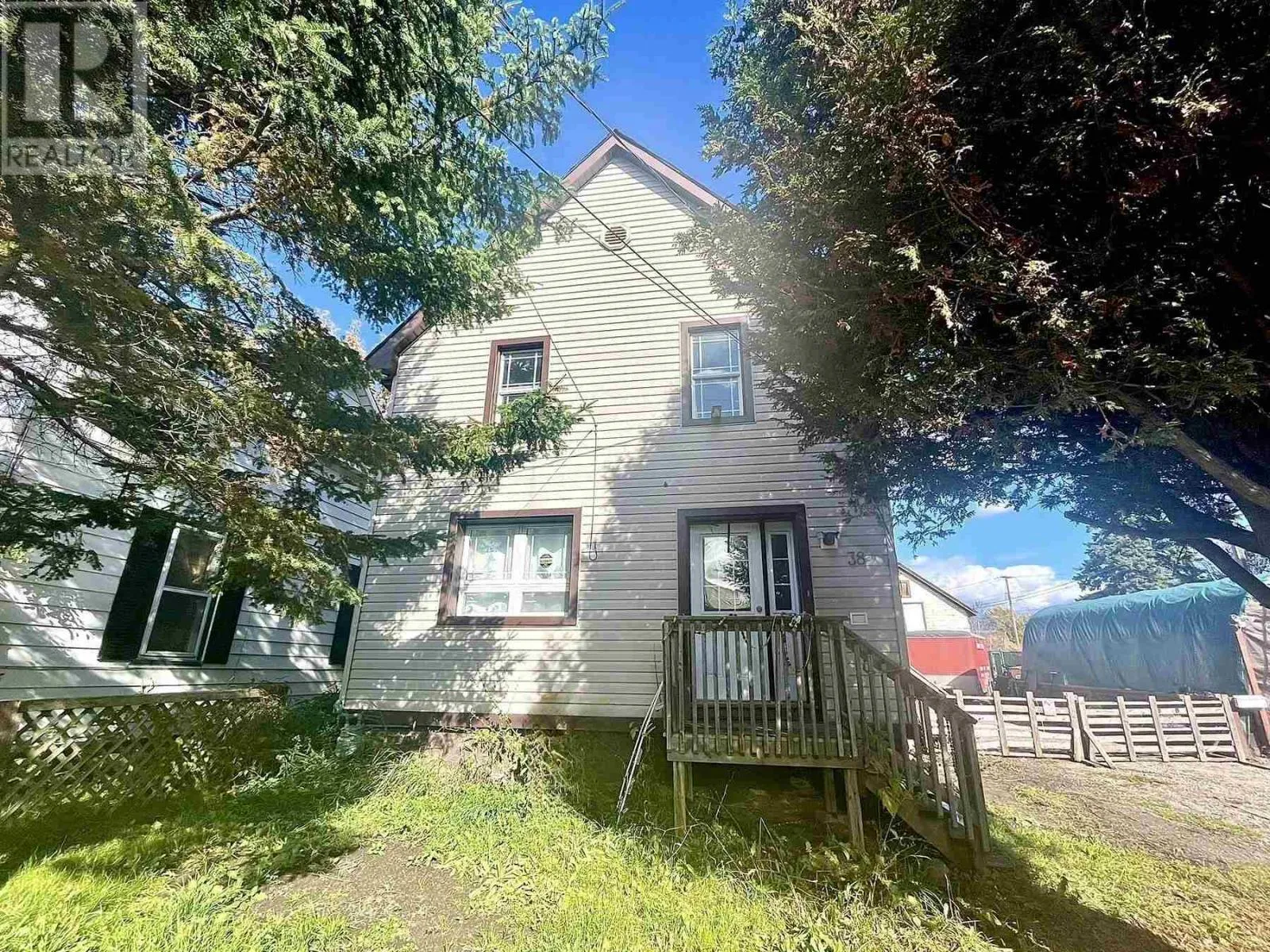 38 Edinburgh St, Sault Ste. Marie, Ontario P6A 1K7