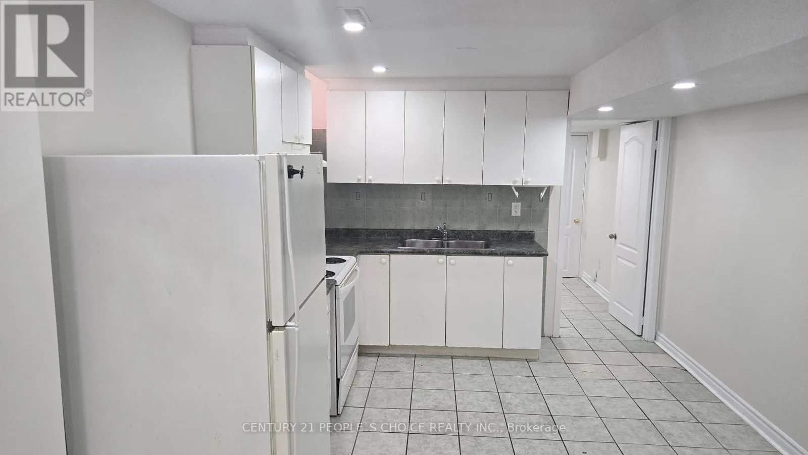 House for rent: 38 Goreridge Crescent, Brampton, Ontario L6P 1P1