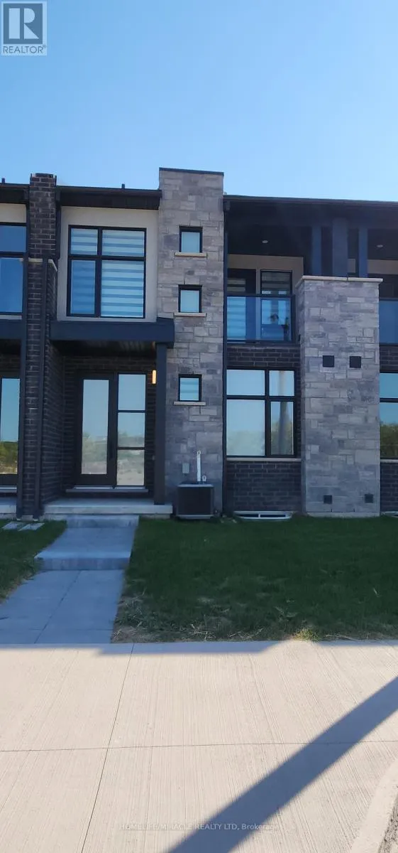 Row / Townhouse for rent: 38 Keystone Trail, Welland, Ontario L3B 0N8