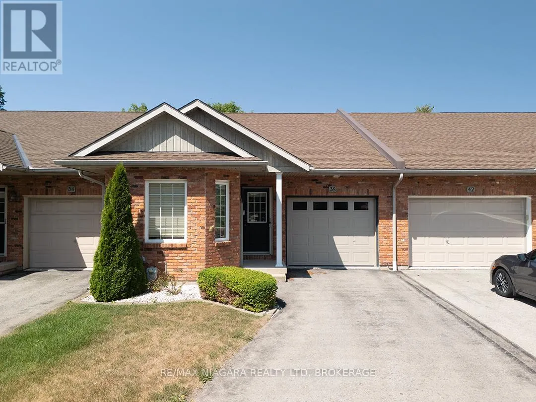 Row / Townhouse for rent: 38 Maple Street, Port Colborne, Ontario L3K 6G7