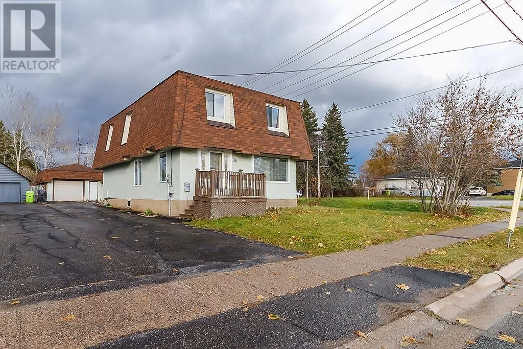 38 Mcnabb St, Sault Ste. Marie, Ontario P6B 1X7
