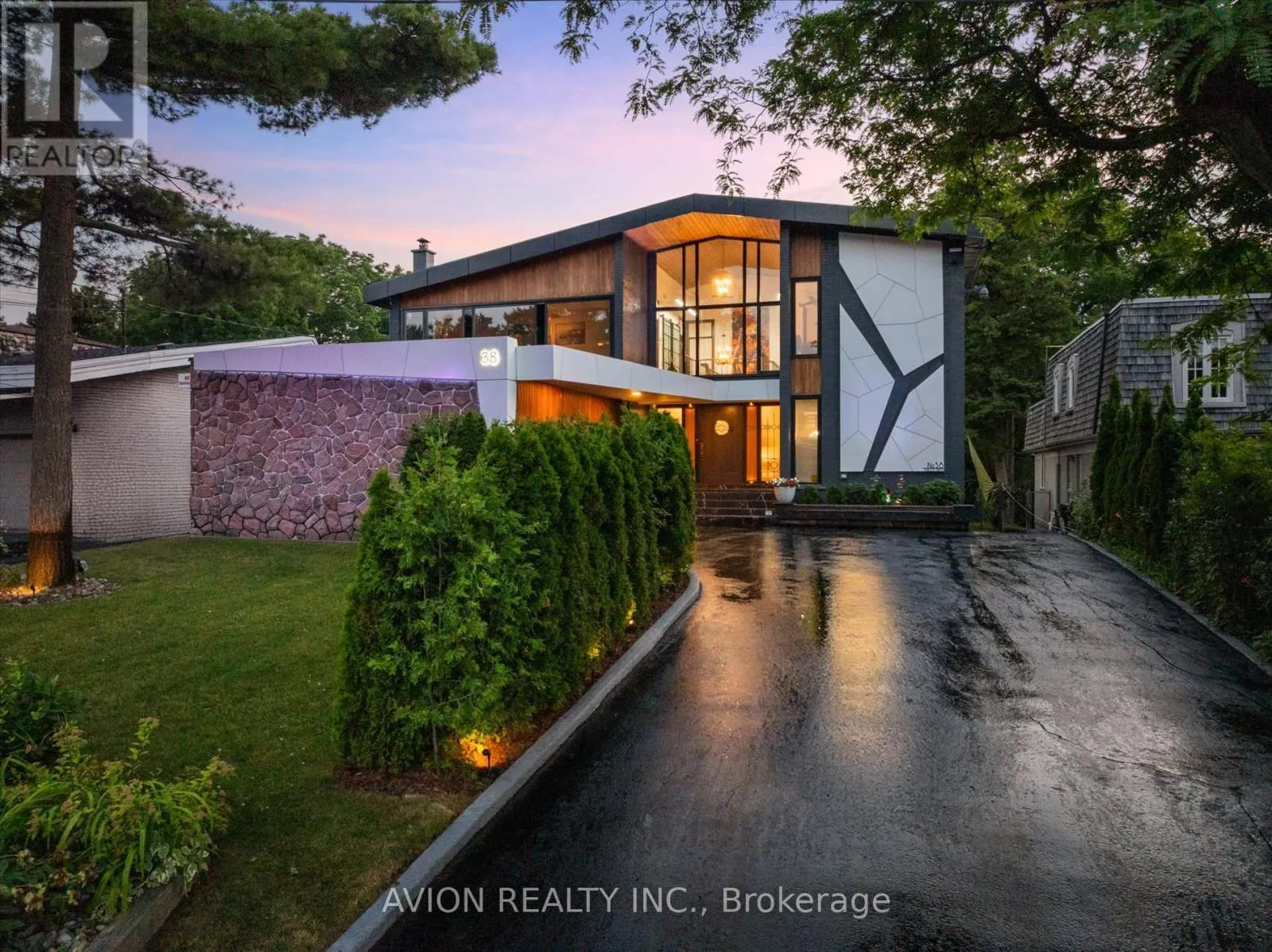 House for rent: 38 Purdon Drive, Toronto, Ontario M3H 4X1