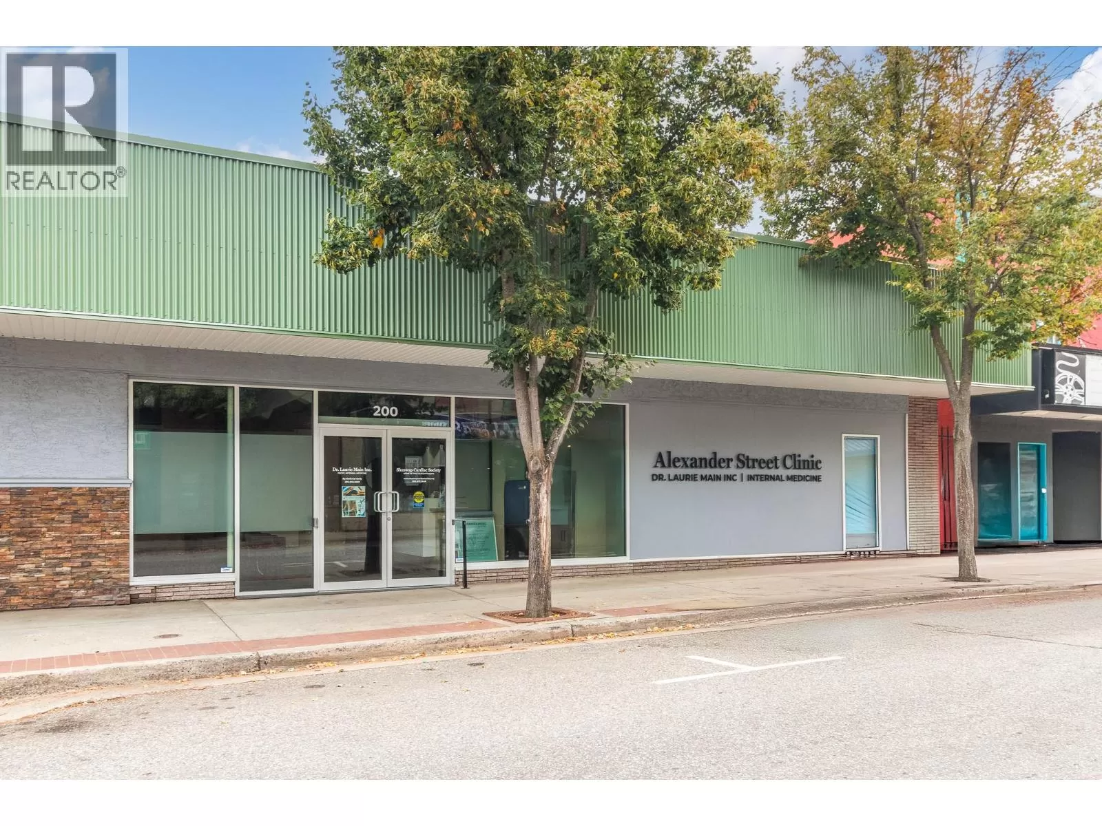 Offices for rent: 380 Alexander Street Ne, Salmon Arm, British Columbia V1E 1E7