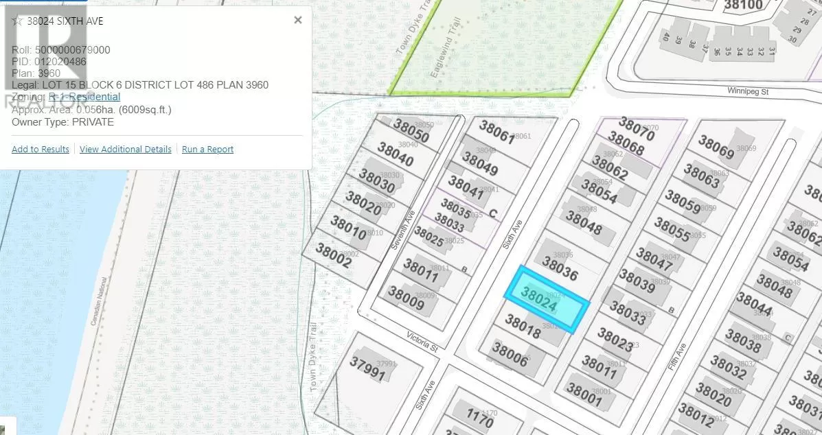 House for rent: 38024 Sixth Avenue, Squamish, British Columbia V0N 3G0