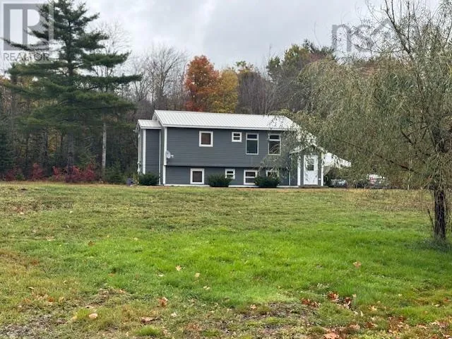 Apartment for rent: 3806 Highway 10, Pinehurst, Nova Scotia B0R 1E0