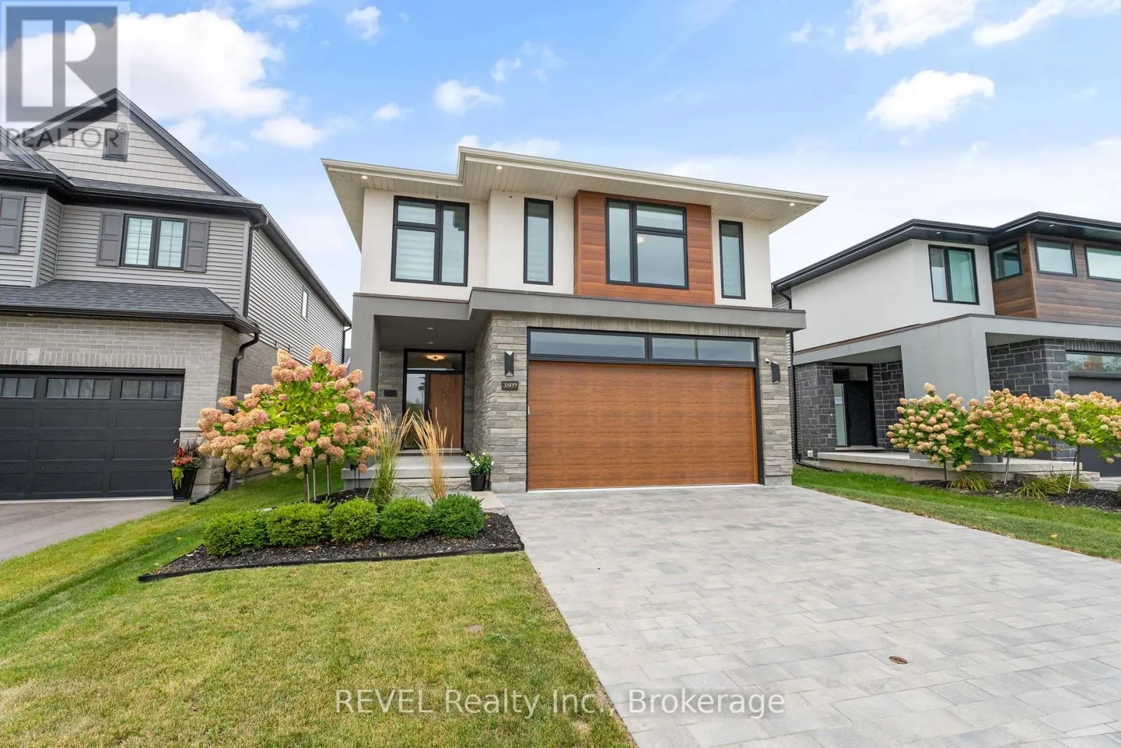 House for rent: 3809 Simpson Lane, Fort Erie, Ontario L0S 1S0