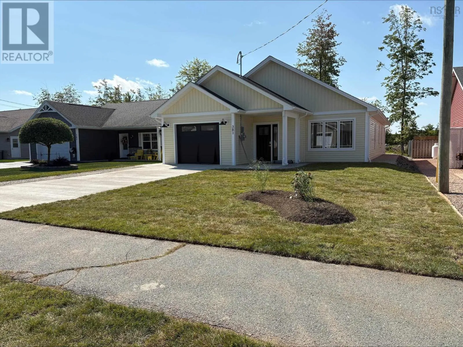 House for rent: 381 Glen Allan Drive, Bridgewater, Nova Scotia B4V 0A7