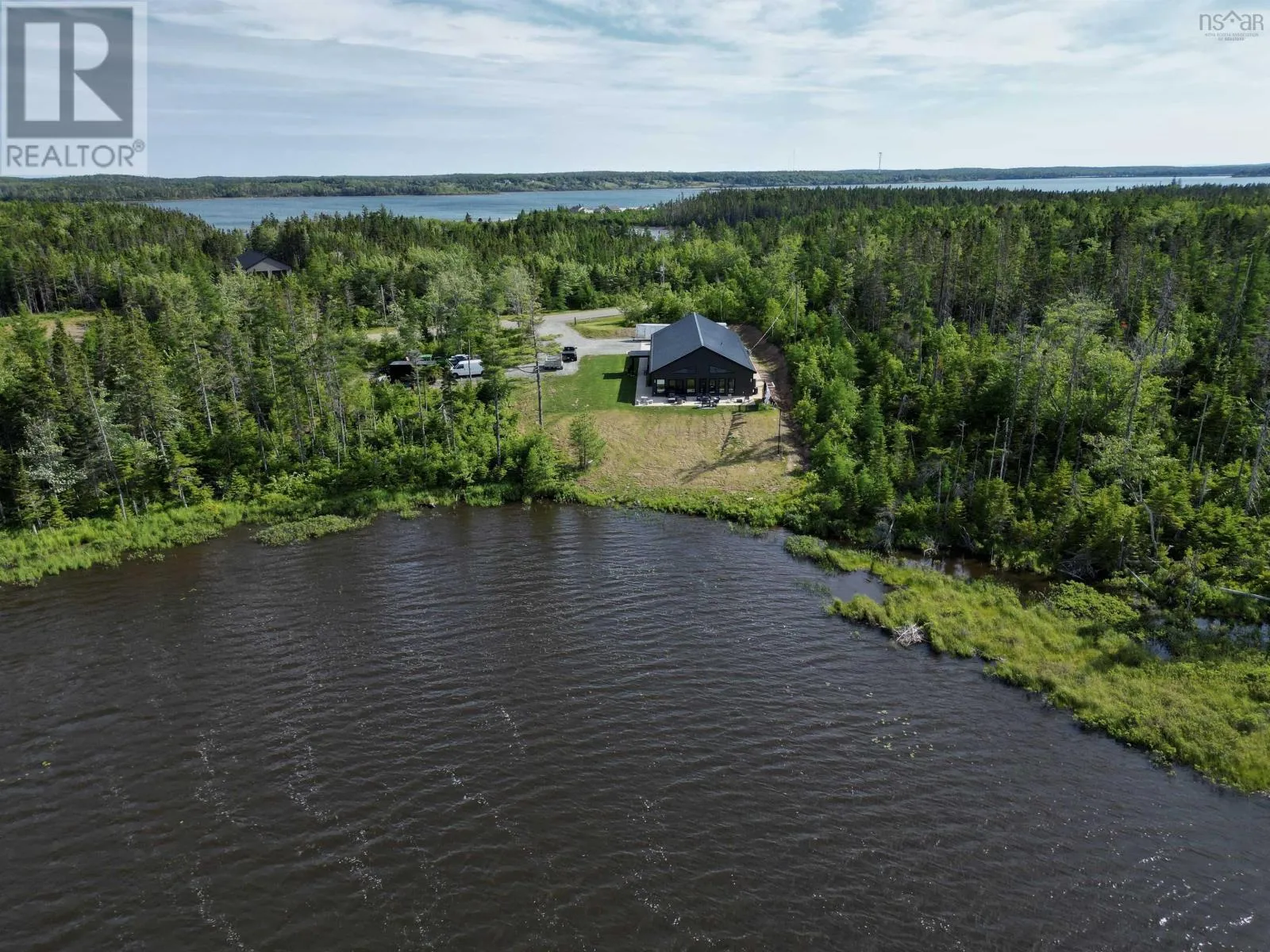 House for rent: 381 Grandiqe Ferry Rd., Louisdale, Nova Scotia B0E 1V0