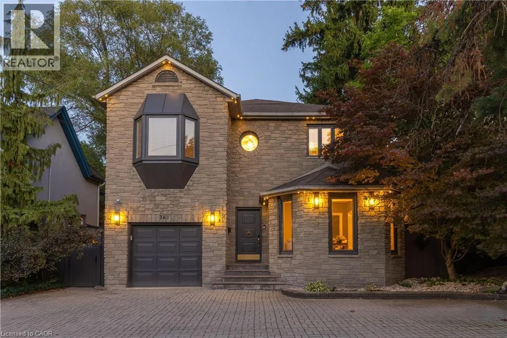 House for rent: 381 Queen Street S, Hamilton, Ontario L8P 3T8