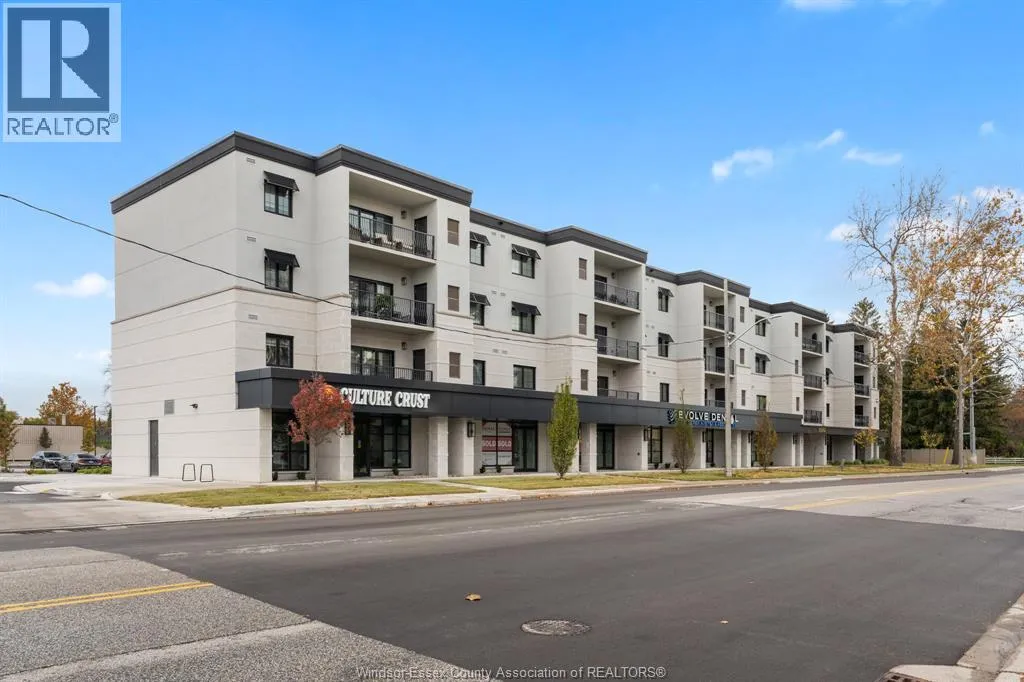 Apartment for rent: 3817 Howard Ave Avenue Unit# 317, Windsor, Ontario N9E 0B5