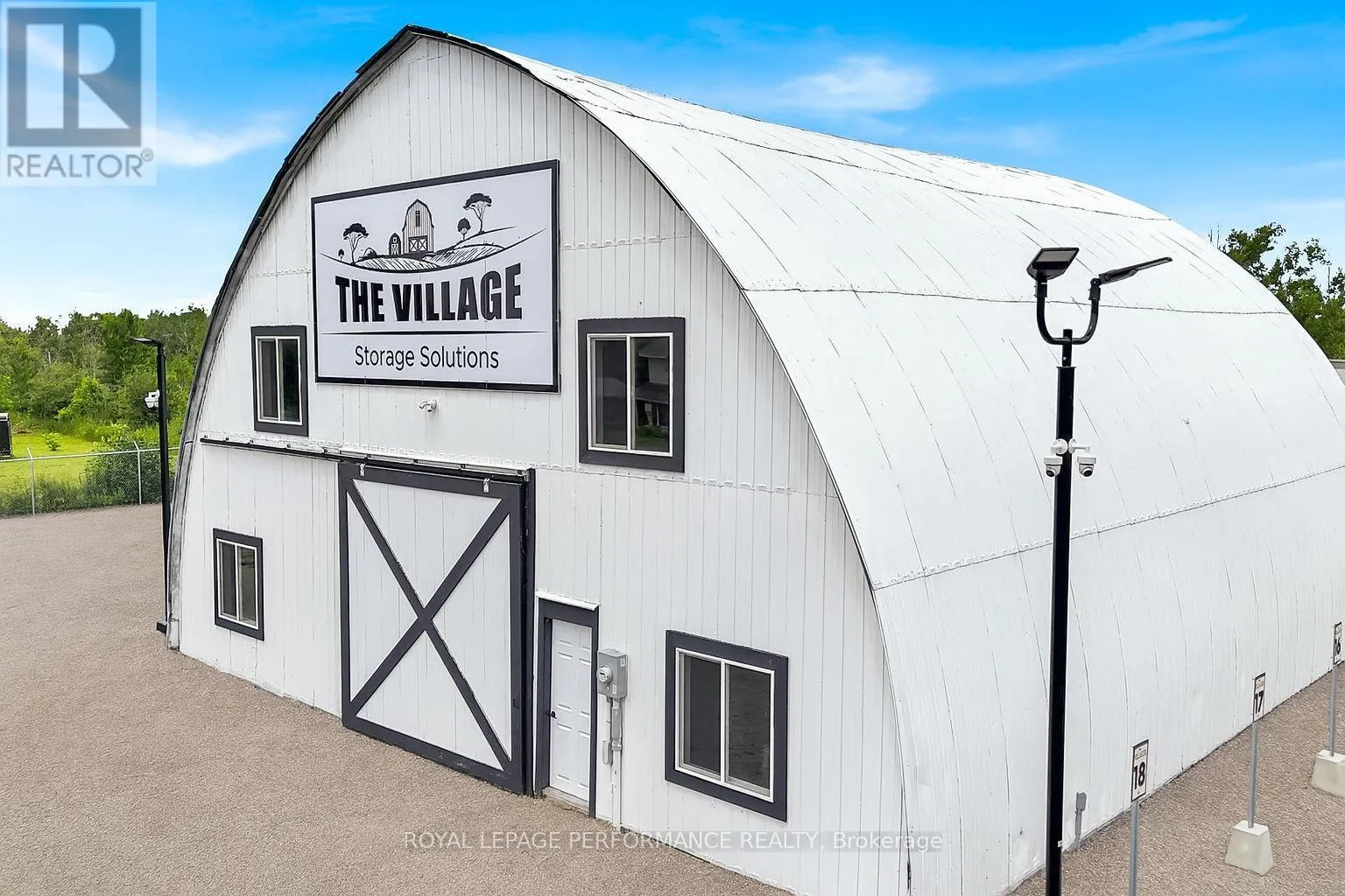 Warehouse for rent: 3826 D Highway 43 Highway, Drummond/North Elmsley, Ontario K7A 4S4