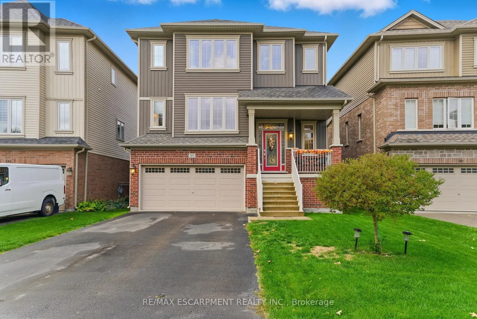 House for rent: 383 Erie Avenue, Brantford, Ontario N3S 0E6