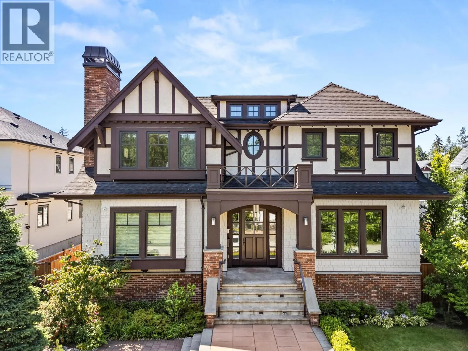 House for rent: 3838 W 50th Avenue, Vancouver, British Columbia V6N 3V5