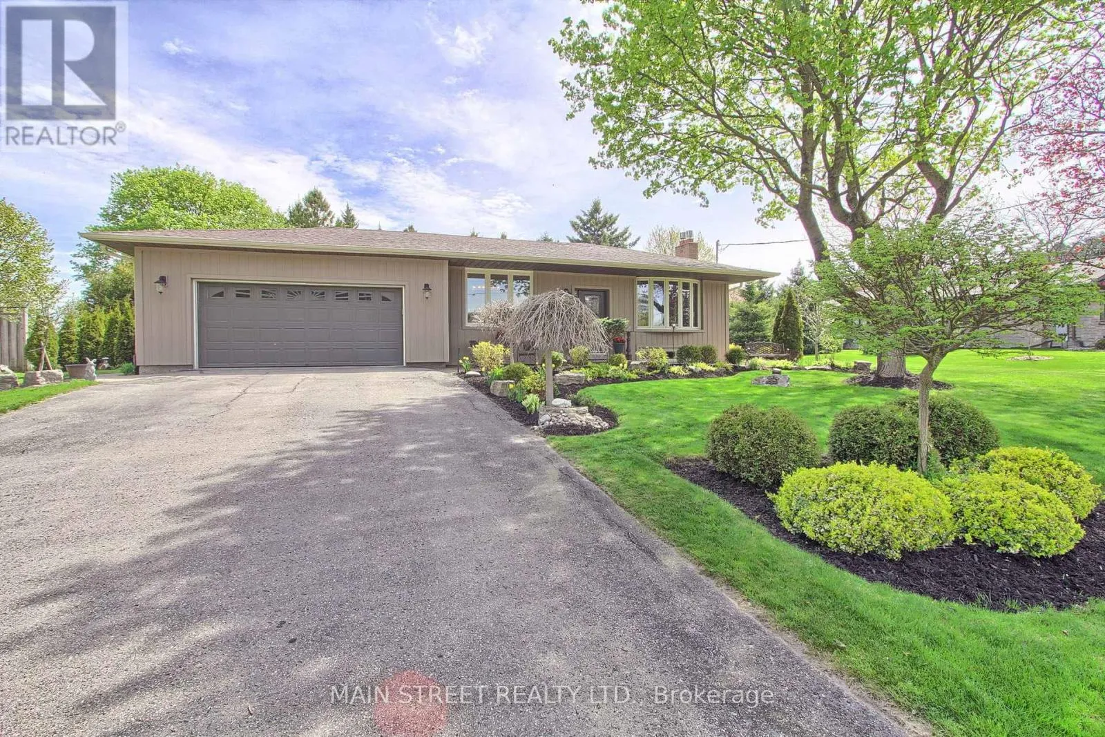 House for rent: 3839 Front Street, Uxbridge, Ontario L0C 1A0